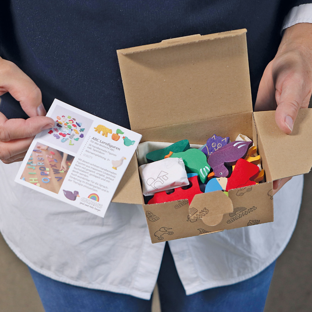 we-make-shopping-for-grimms-abc-spiel-mit-abc-lernfiguren-im-set-online-now_5.png