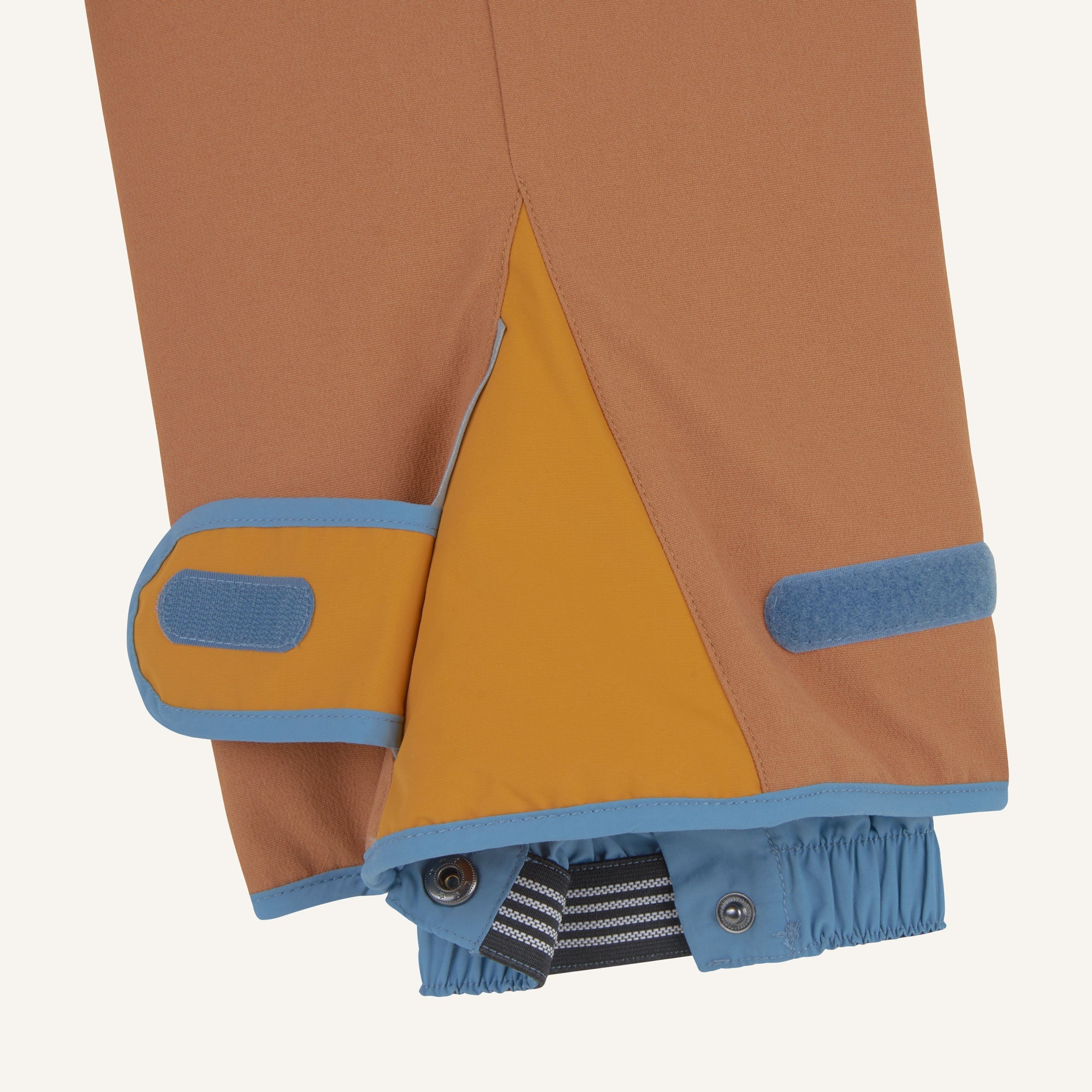 a-place-for-all-your-needs-to-get-finkid-kajo-husky-wintersport-hose-mit-po-und-knieverstarkung-seaport-navy-on-sale_2.jpg