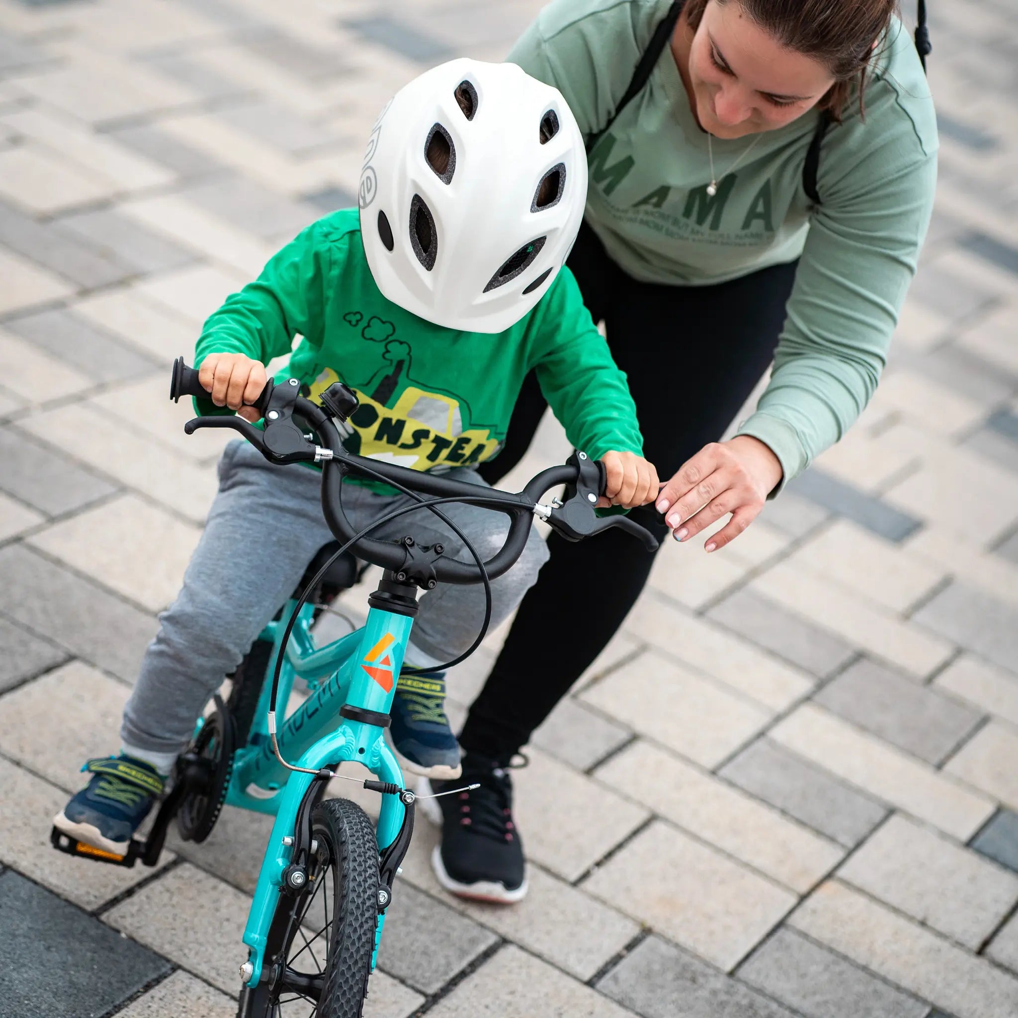 the-official-site-for-authentic-academy-grade-2-belt-14-zoll-kinderfahrrad-mit-riemenantrieb-discount_3.webp