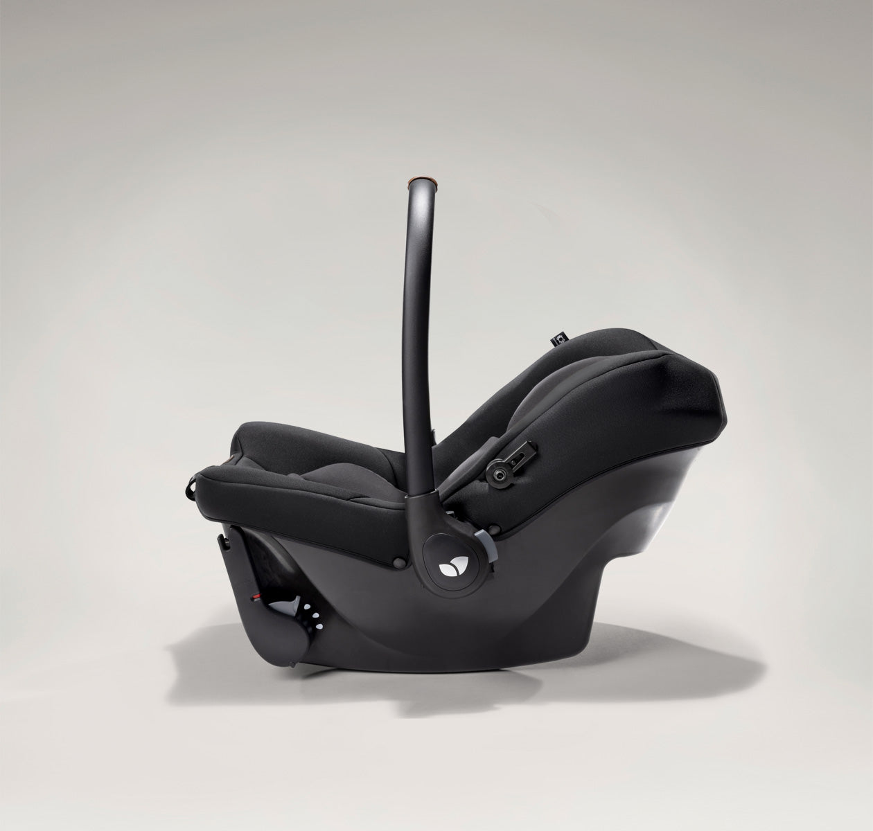 shop-the-official-online-store-of-joie-sprint-babyschale-mit-integrierten-isofix-konnektoren-discount_4.jpg