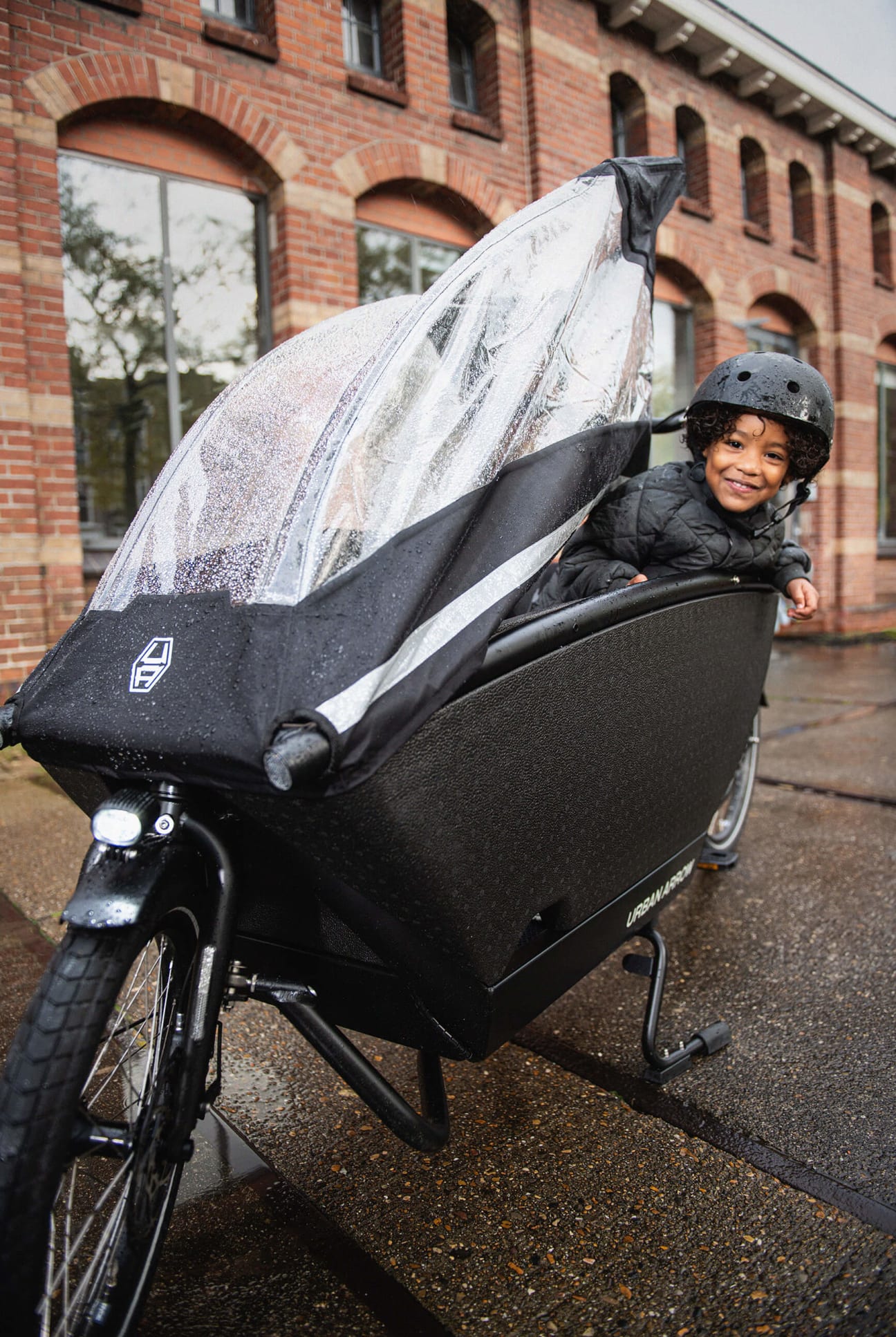 find-your-dream-urban-arrow-family-regenverdeck-essential-on-sale_1.jpg