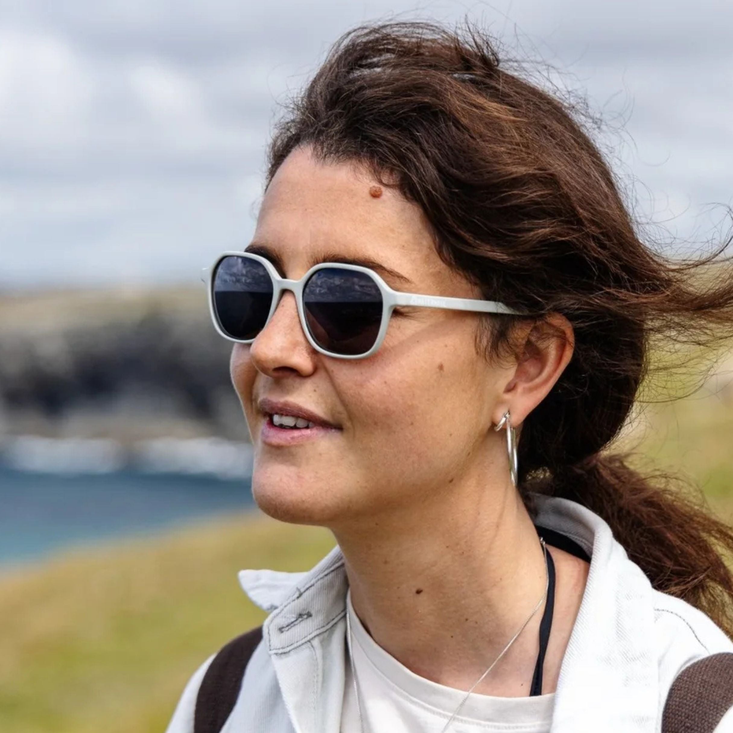 shop-for-the-latest-droskyn-dune-sunglasses-polarised-grey-lens-discount_5.jpg